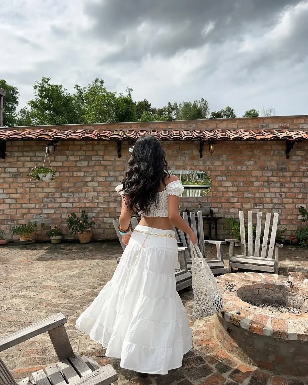 Ảnh 3 của Set áo và chân váy Doris Fiona