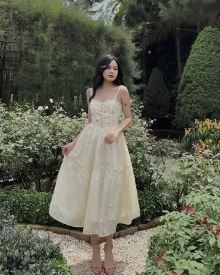 Photo 2 of Váy Eurelia Dress