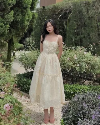 Photo 1 of Váy Eurelia Dress