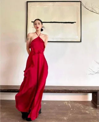 Photo 1 of Set yếm lụa đỏ