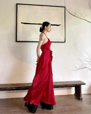 Photo 2 of Set yếm lụa đỏ