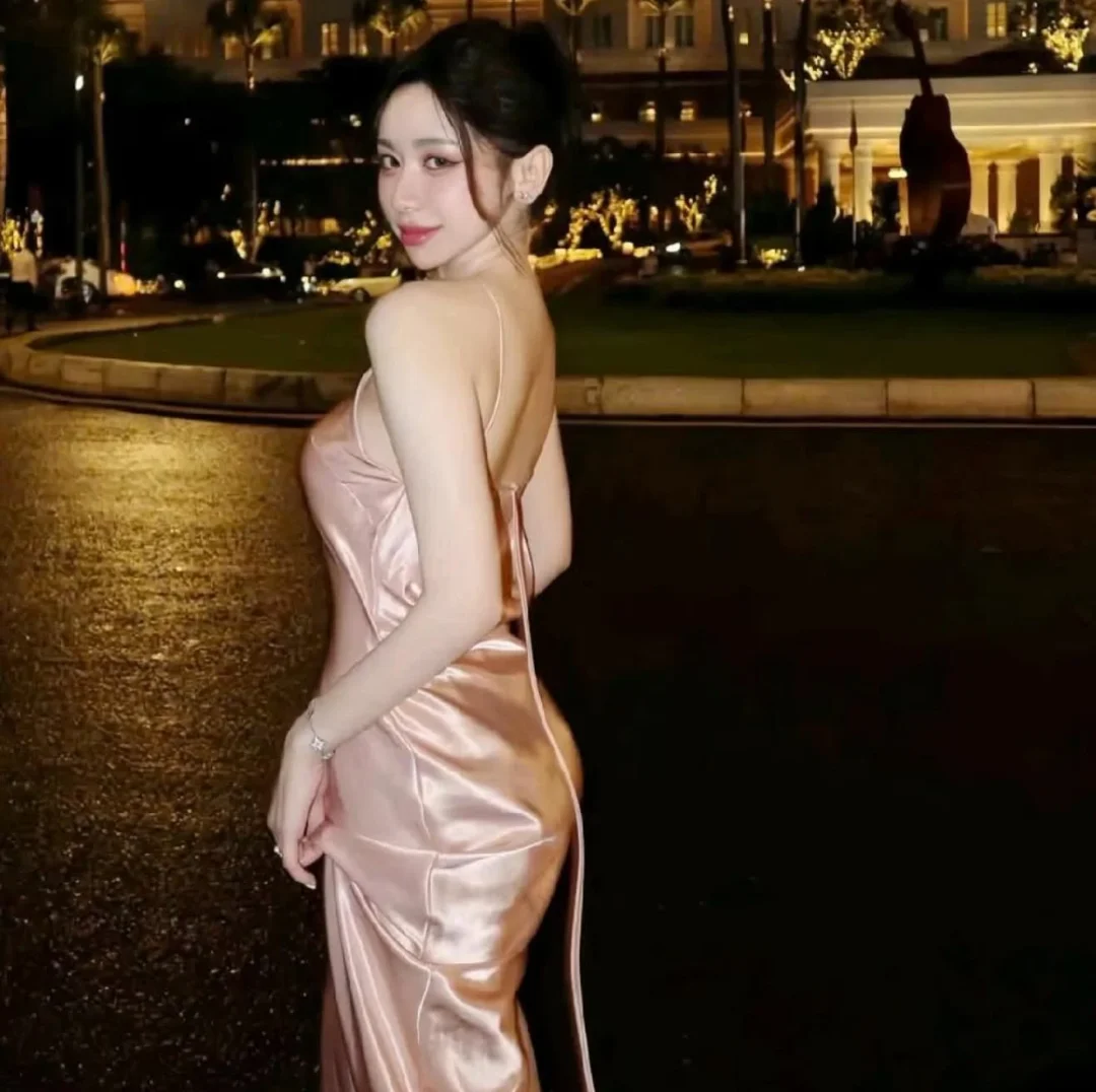 Ảnh 2 của Váy lụa Silk Dress nữ