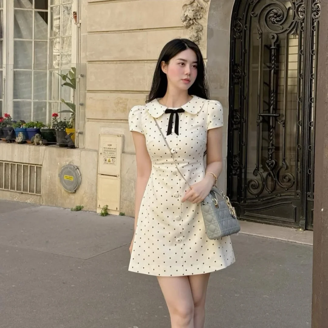 Photo 2 of Váy Julie Dress