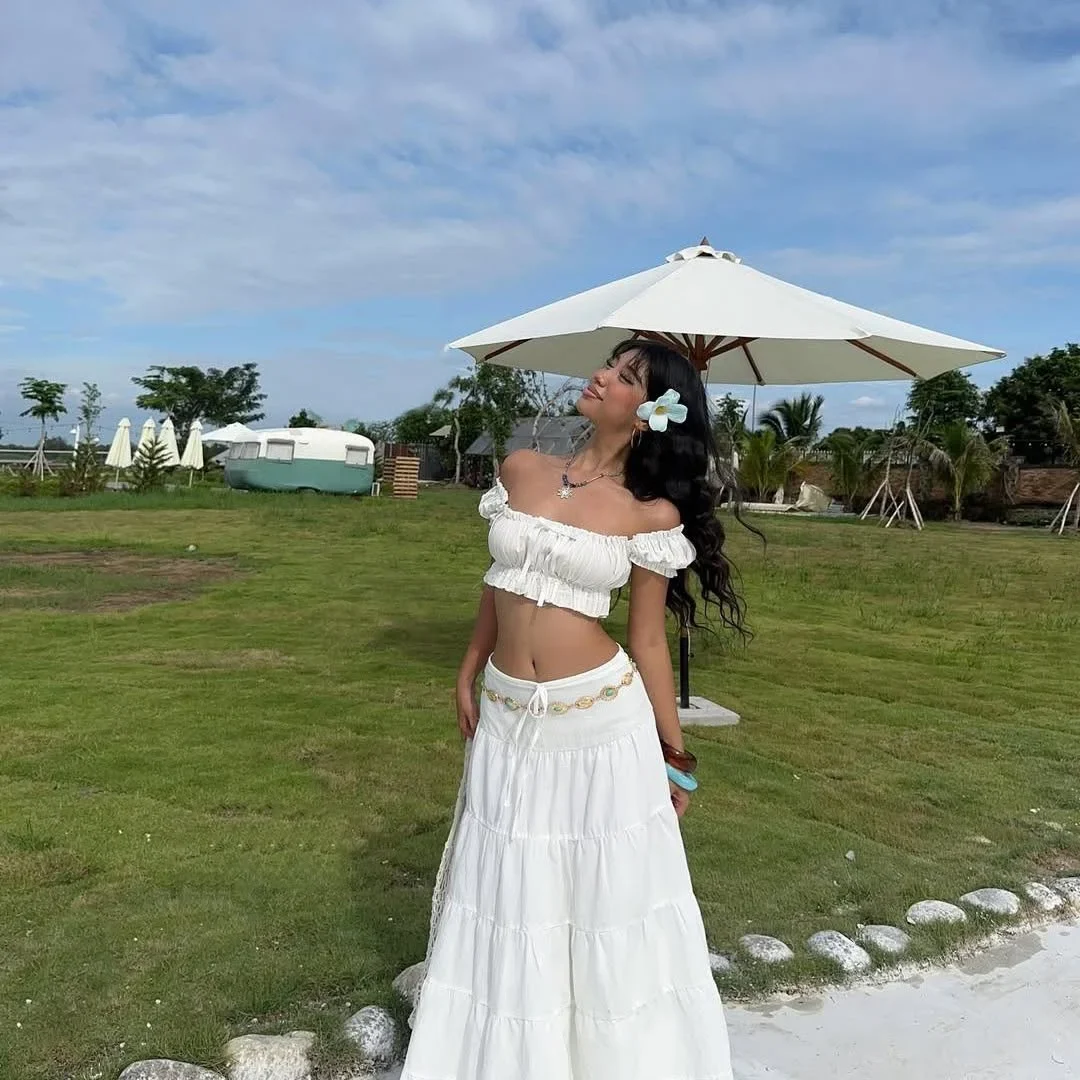 Ảnh 3 của Set áo và chân váy Doris Fiona