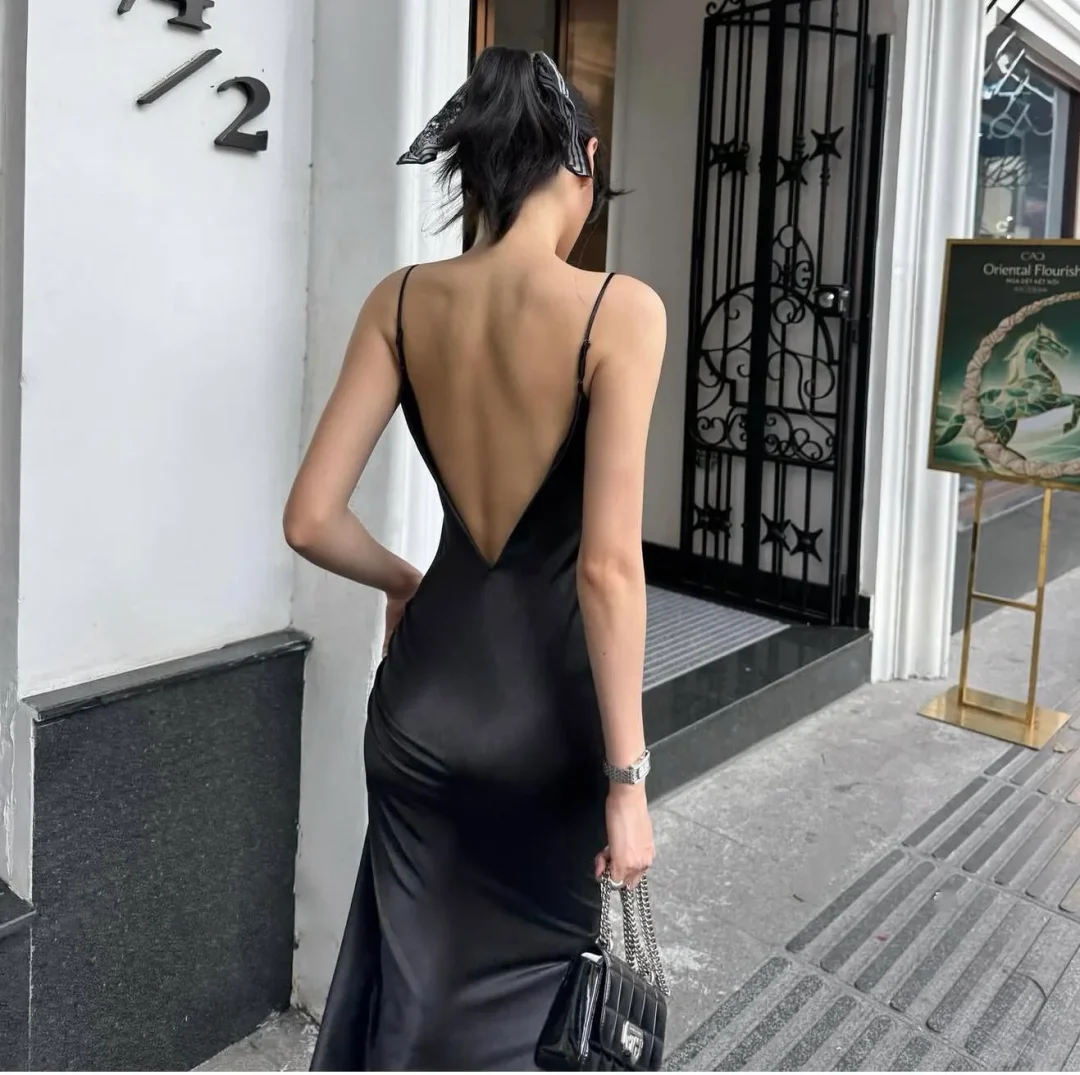 Ảnh 4 của Váy lụa cut lưng nữ