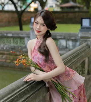 Photo 3 of Set yếm miền