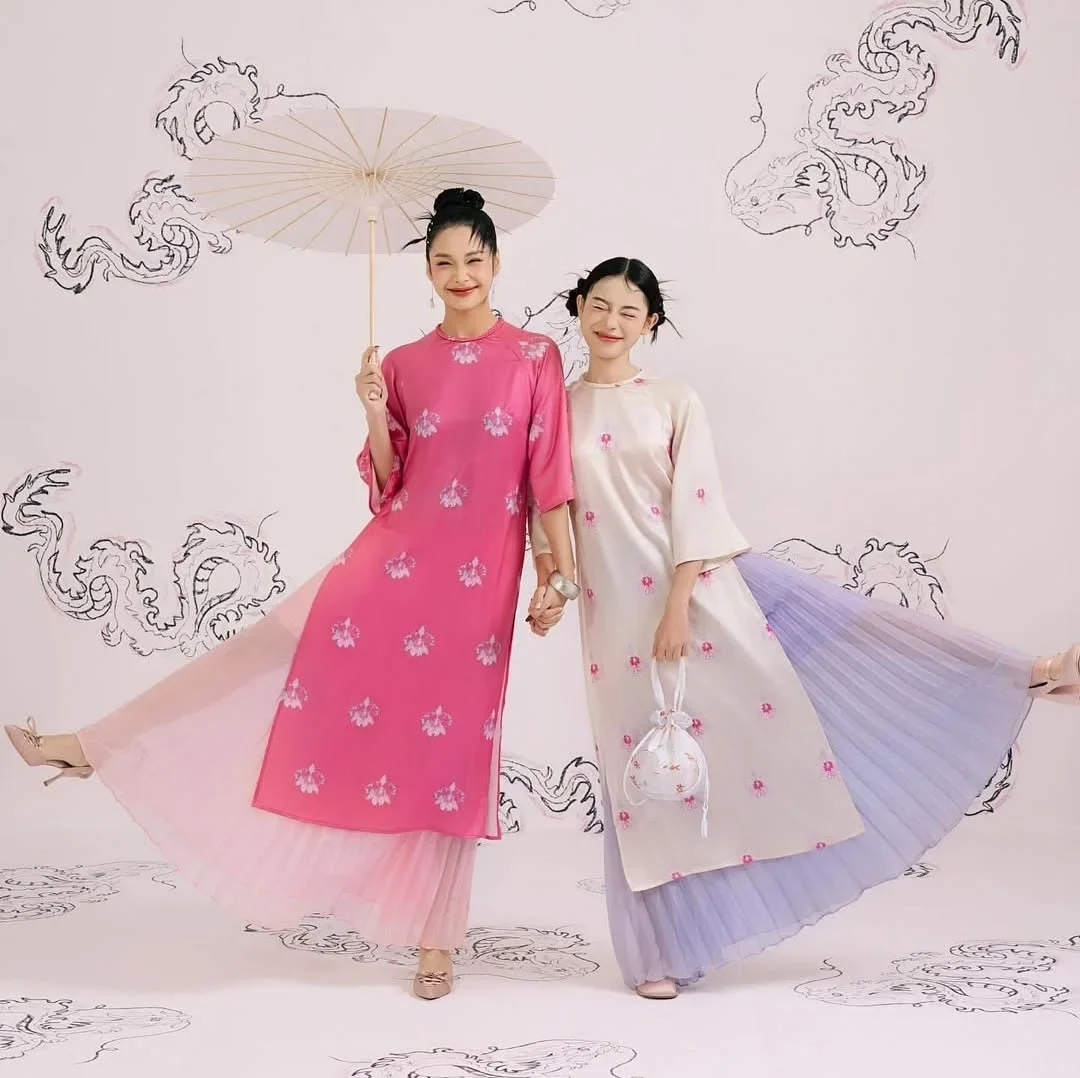 Ảnh 2 của Áo dài Lan Chi màu be