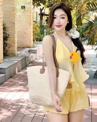 Photo 3 of Váy nữ OCEAN SUMMER vàng