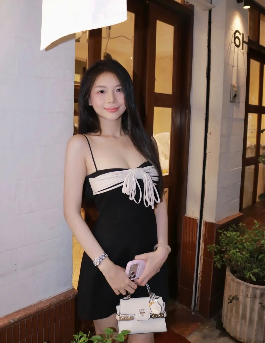 Ảnh 1 của Váy đen OCEAN SUMMER