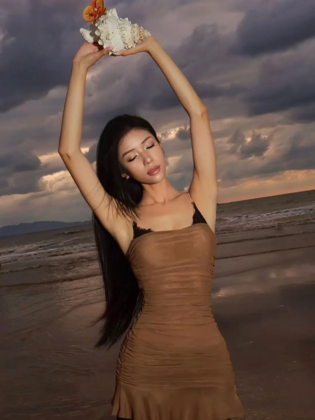 Photo 6 of Váy nữ OCEAN SUMMER nâu