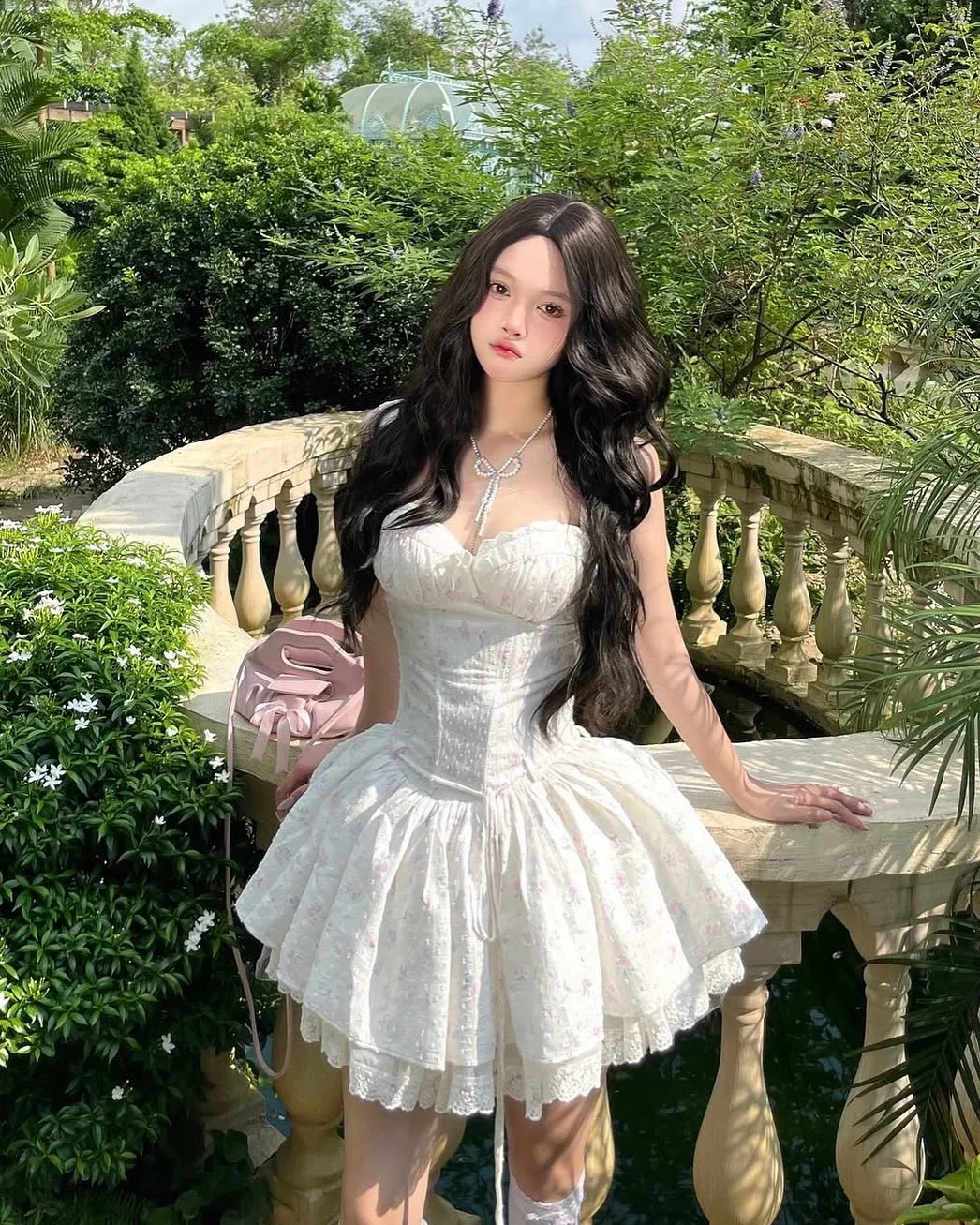 Ảnh 1 của Đầm corset trắng hoa nhí size M