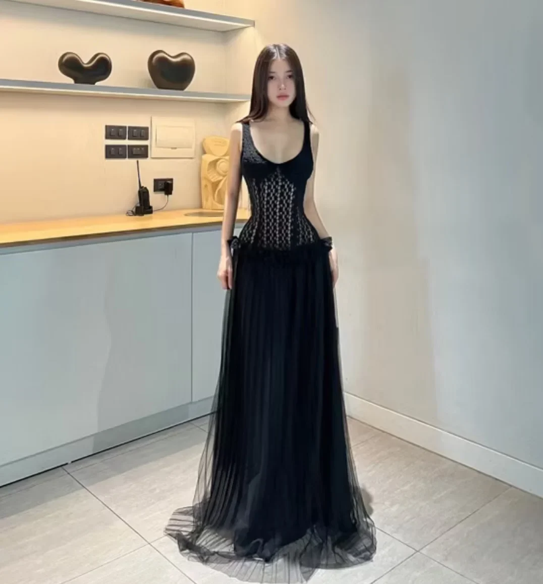 Ảnh 1 của Đầm maxi ren đen quyến rũ nữ