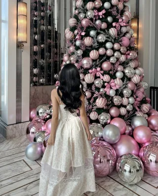 Photo 2 of Váy trắng ren xòe dự tiệc nữ size M