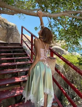 Photo 3 of Set áo ren và chân váy lụa pastel nữ