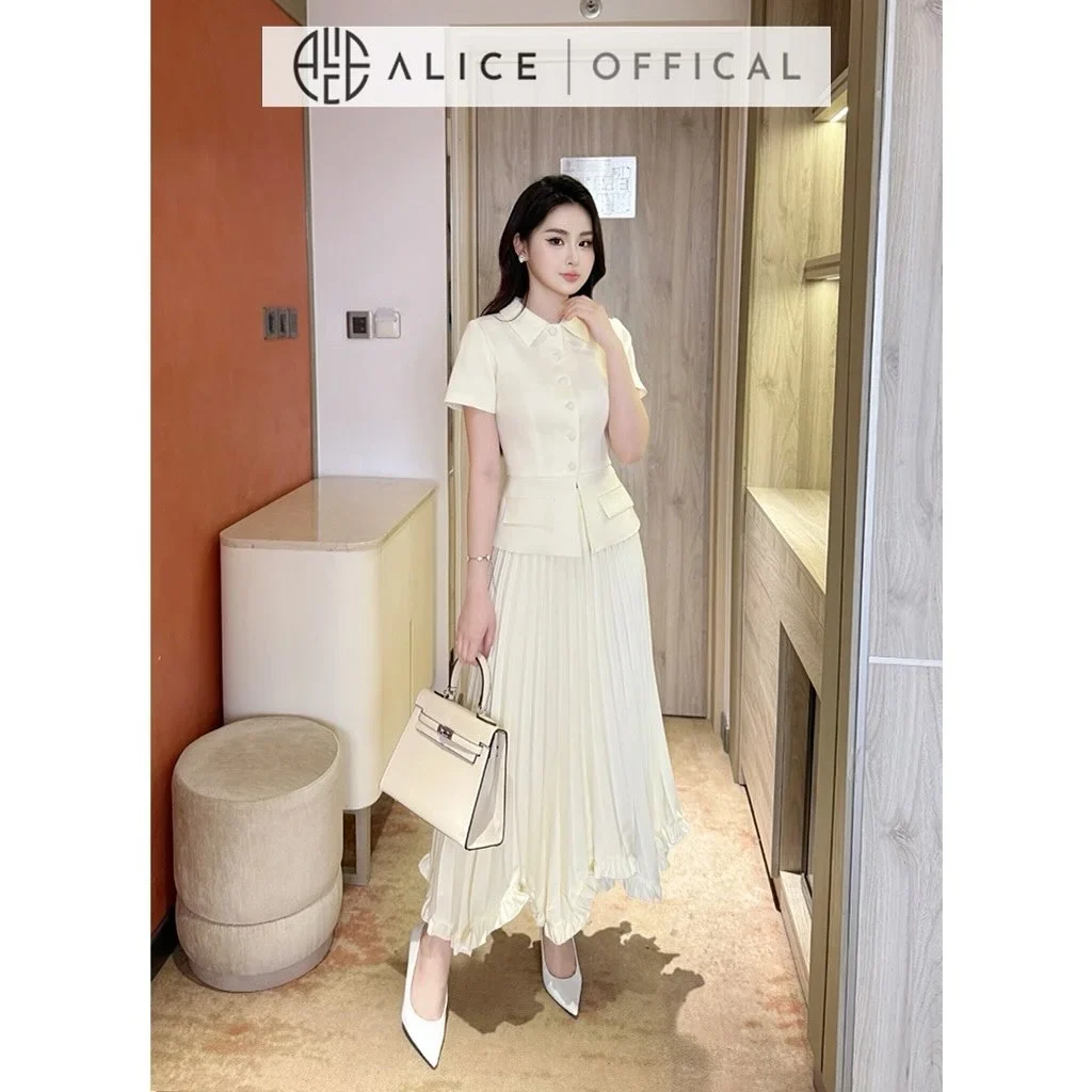 Ảnh 2 của Set áo peplum kem chân váy xếp ly nữ
