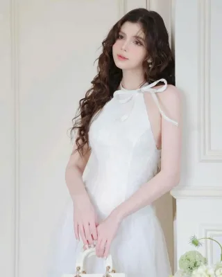 Ảnh 3 của Váy maxi trắng ren hoa xòe nữ