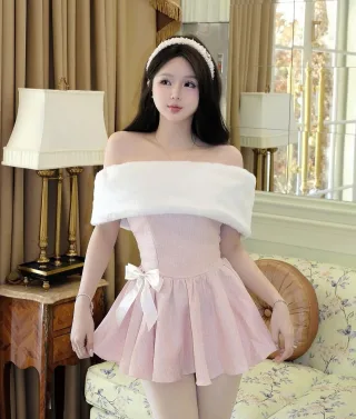 Ảnh 4 của Váy ngắn hồng trễ vai nơ trắng nữ