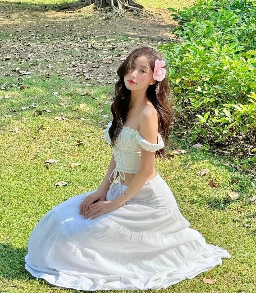 Ảnh 1 của Set croptop váy maxi trắng nữ boho