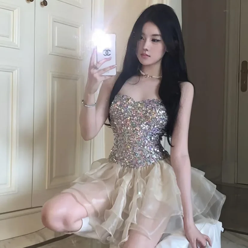 Photo 5 of Váy cúp ngực sequin bồng bạc size M