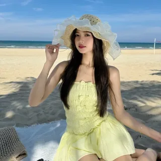 Photo 4 of Đầm maxi vàng nhún bèo nữ tính
