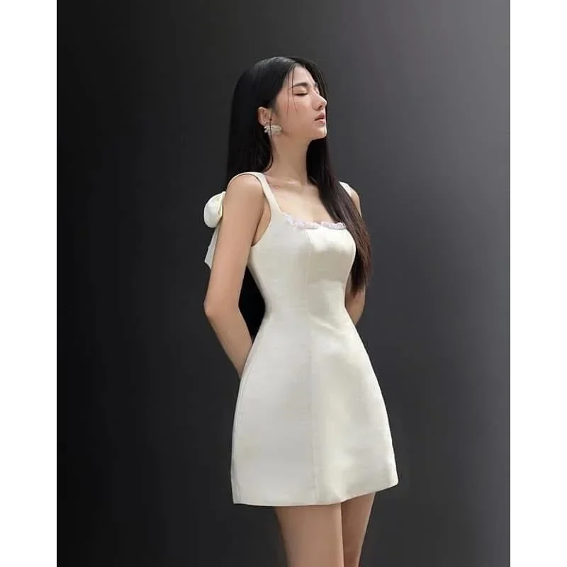 Ảnh 2 của Đầm trắng ngắn nơ vai hottrend