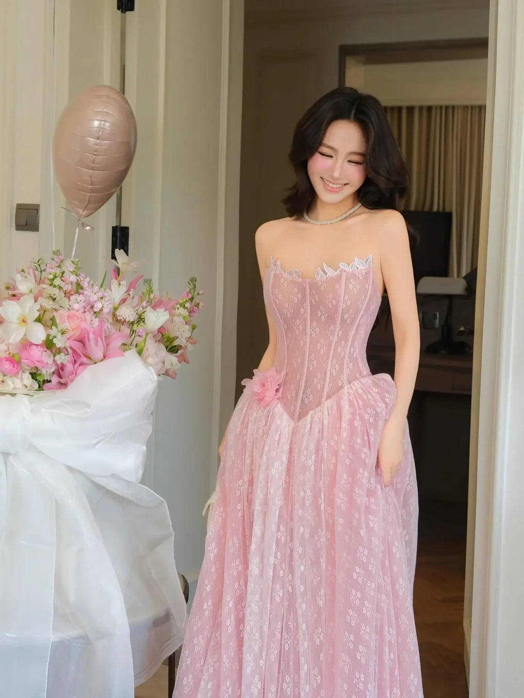 Ảnh 5 của Đầm dạ hội hồng corset Obibi size S