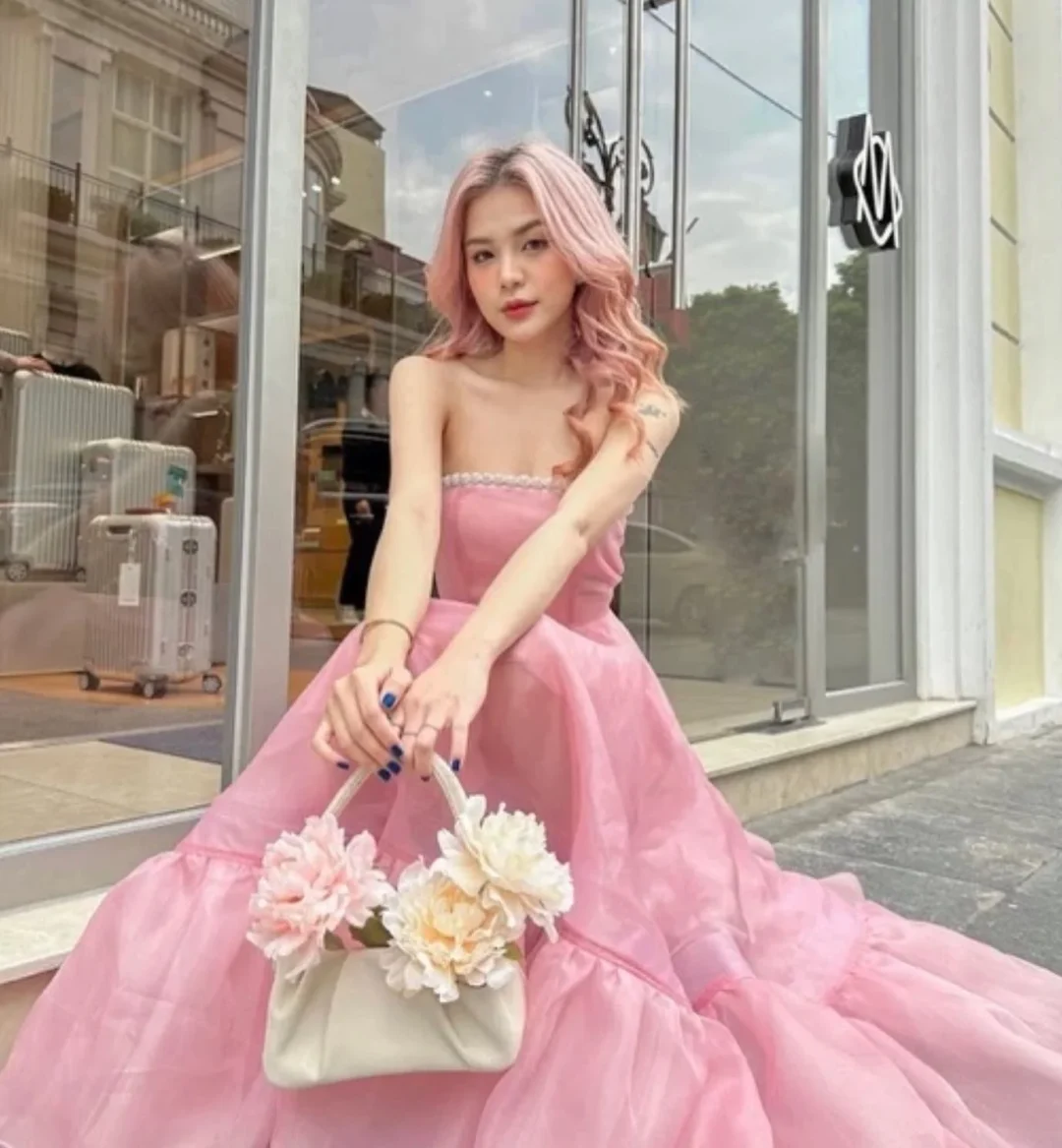 Ảnh 4 của Váy tiệc hồng pastel tầng bèo hai dây