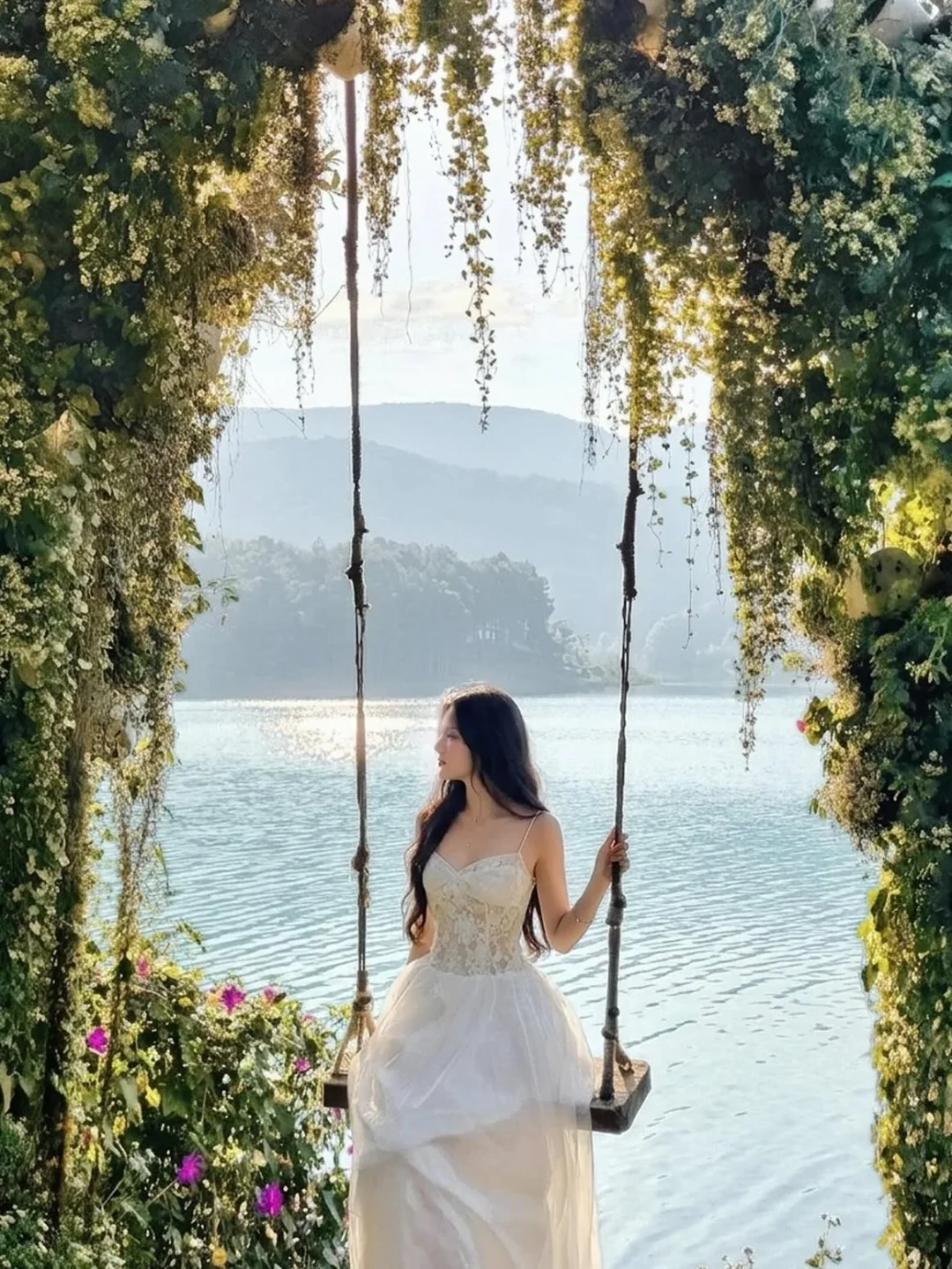 Ảnh 5 của Đầm maxi trắng hai dây voan size M