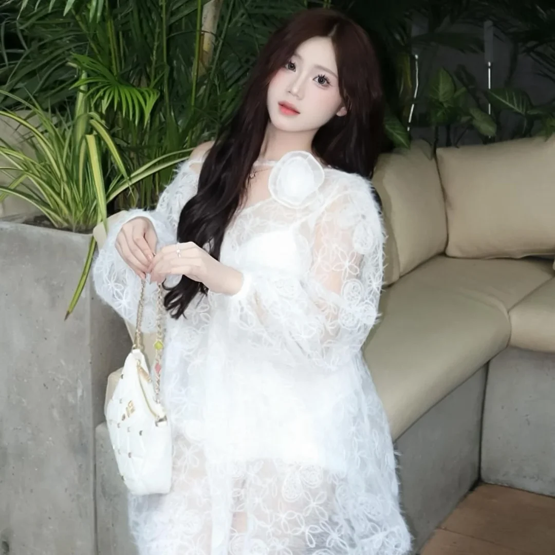 Ảnh 3 của Set 3 món đầm ren trắng S28 freesize