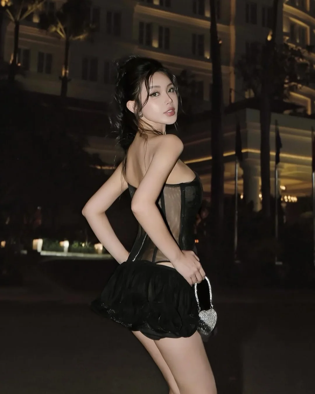 Ảnh 4 của Set váy ren đen hai mảnh size S/M
