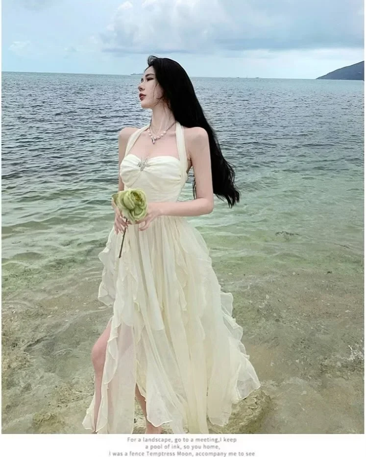 Ảnh 1 của Đầm maxi voan halter màu kem nữ