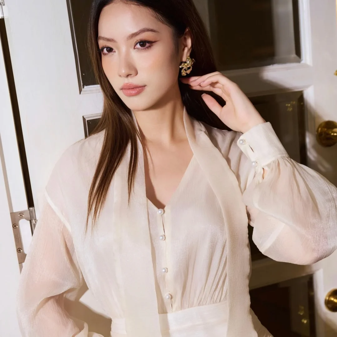 Ảnh 3 của Set áo váy voan trắng kem Rechic size M