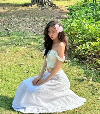Ảnh 2 của Set croptop váy maxi trắng nữ boho