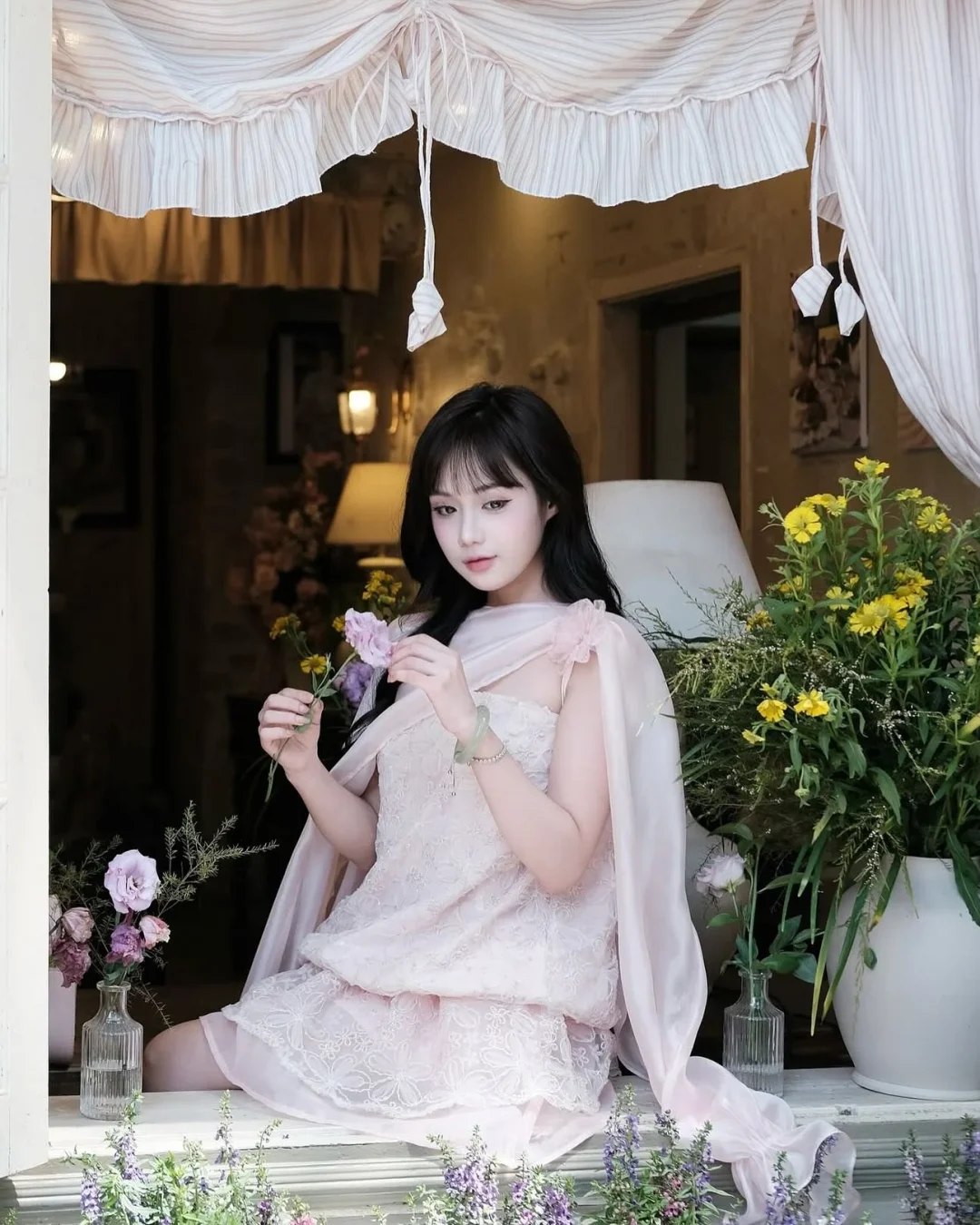Photo 6 of Set váy ren hồng pastel nữ tính