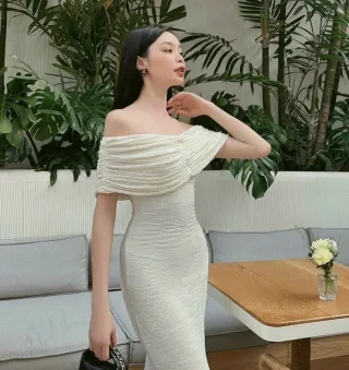 Ảnh 2 của Đầm trắng trễ vai dài size S M