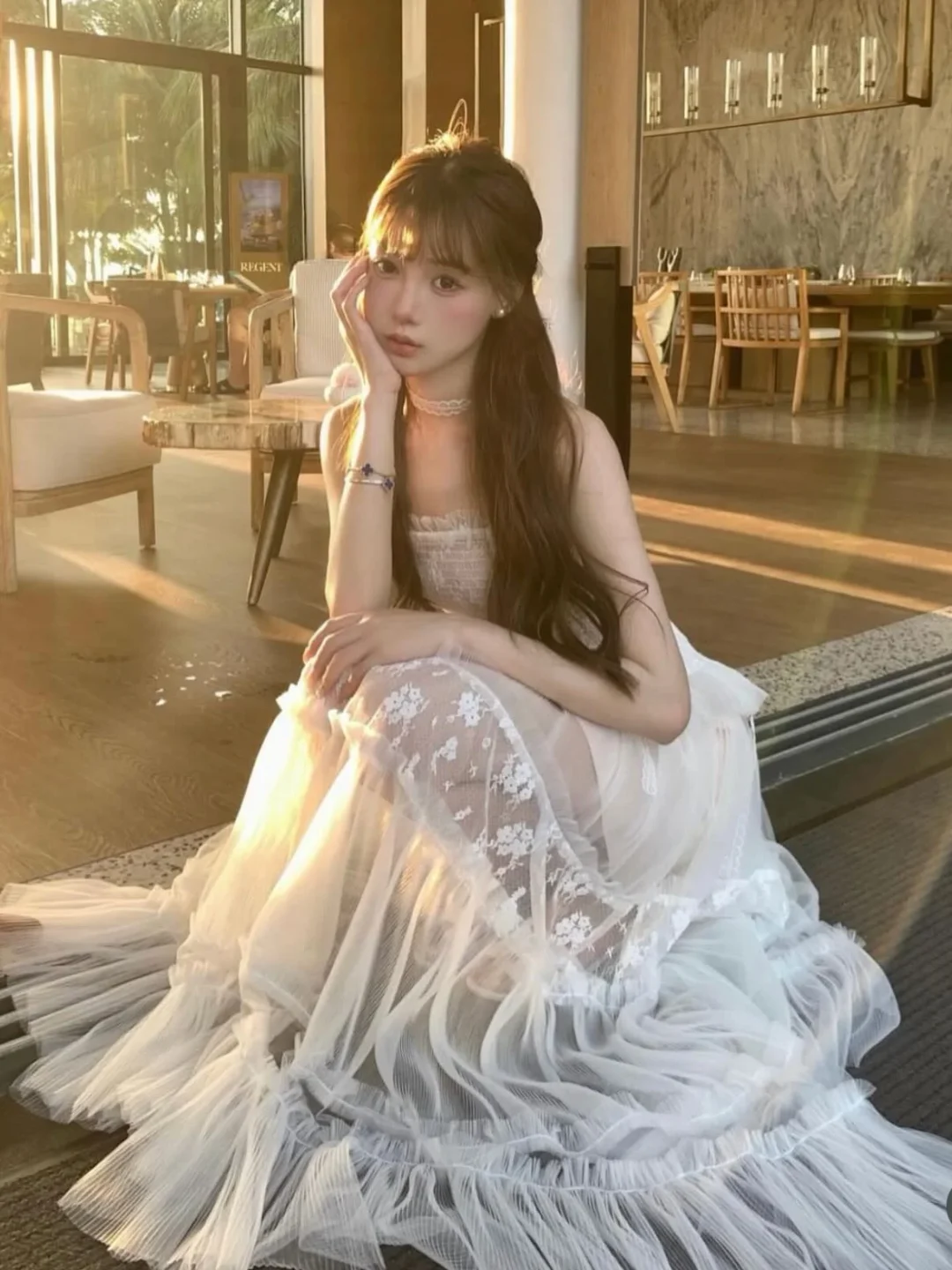 Ảnh 3 của Váy maxi trắng ren nữ Chouchou size S