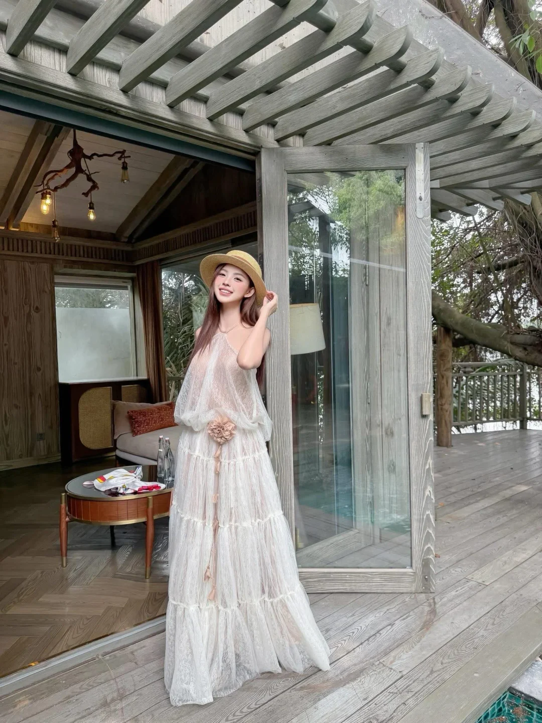 Photo 4 of Váy maxi voan trắng nữ thanh lịch