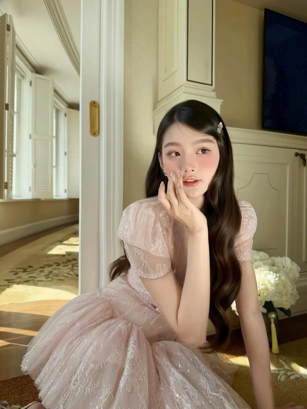 Ảnh 6 của Váy ren hồng pastel ngắn nữ tính