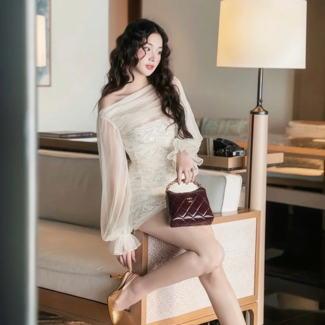 Ảnh 3 của Đầm ren trắng trễ vai size S/M