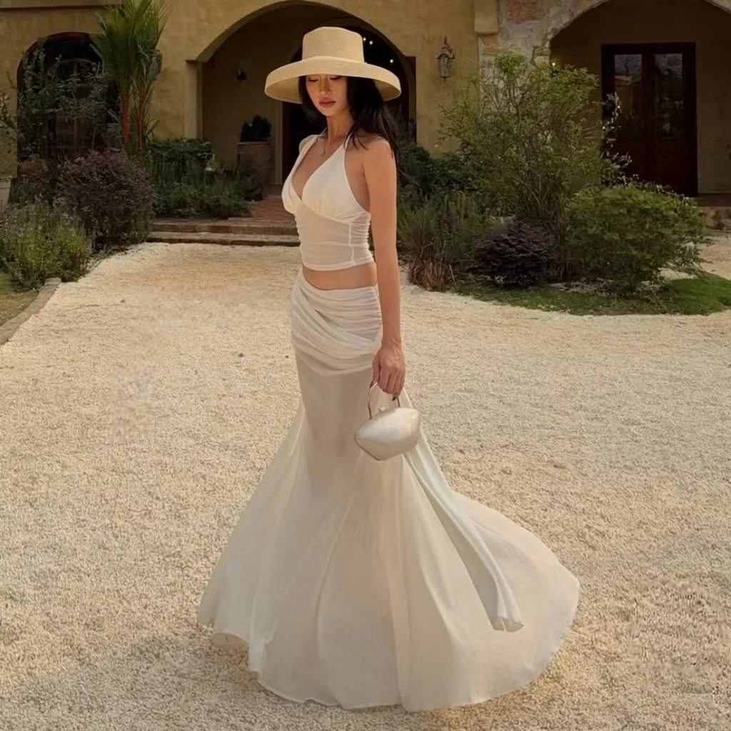 Photo 3 of Set croptop váy maxi trắng nữ
