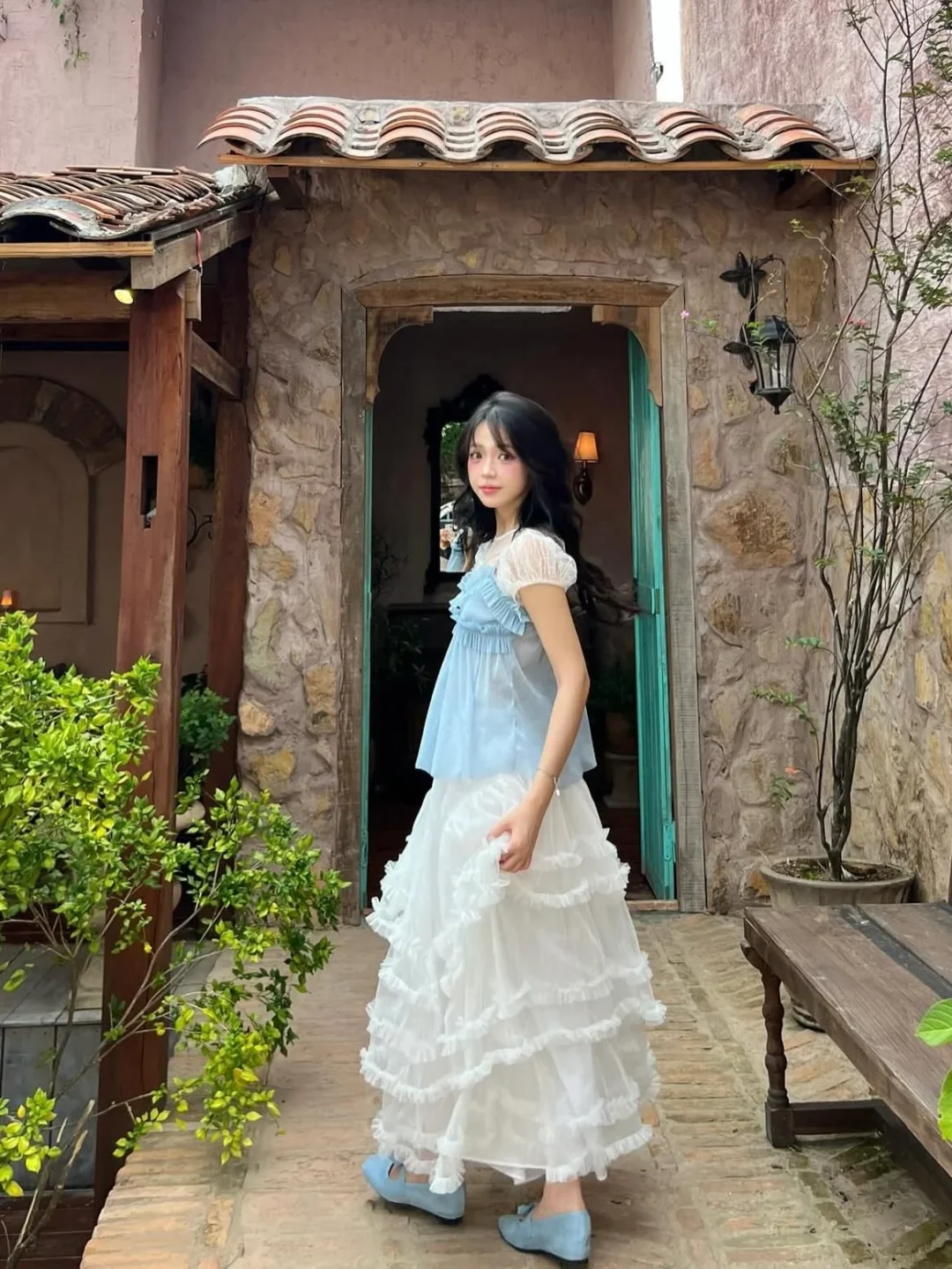 Photo 6 of Váy công chúa xòe bèo xanh nhạt nữ
