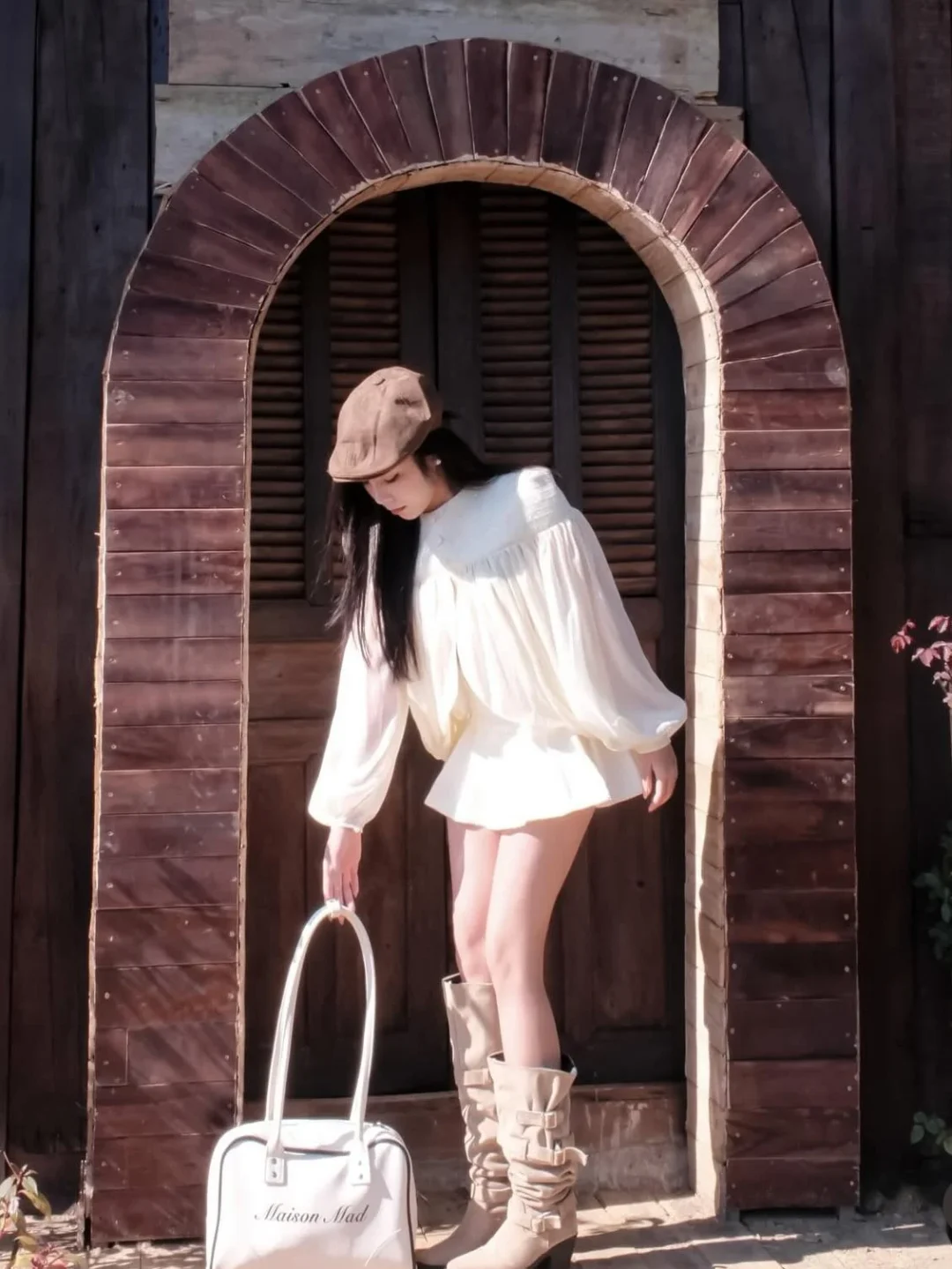 Photo 1 of Set áo váy trắng tay bồng nữ vintage