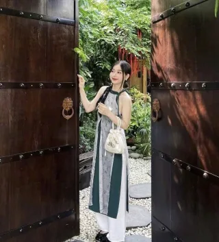 Ảnh 1 của Áo dài nữ hai màu xám xanh cho thuê