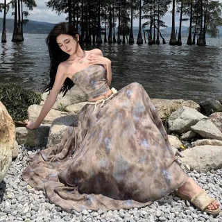 Photo 4 of Set đồ đi biển tie dye bohemian nữ
