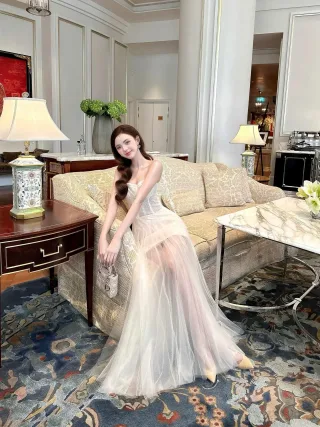 Ảnh 1 của Váy dạ hội voan trắng size S/M