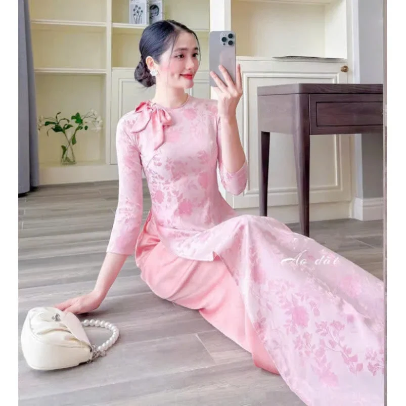 Ảnh 3 của Áo dài hồng ren nữ cho thuê