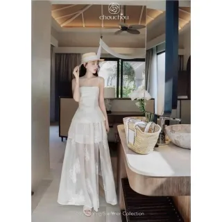 Photo 1 of Váy maxi trắng thêu hoa nữ cho thuê