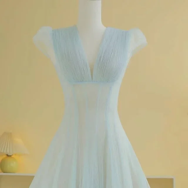 Ảnh 1 của Áo dài vintage xanh nhạt size S