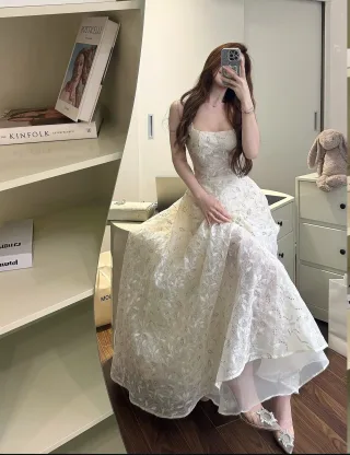 Photo 3 of Váy ren trắng maxi dạ hội nữ