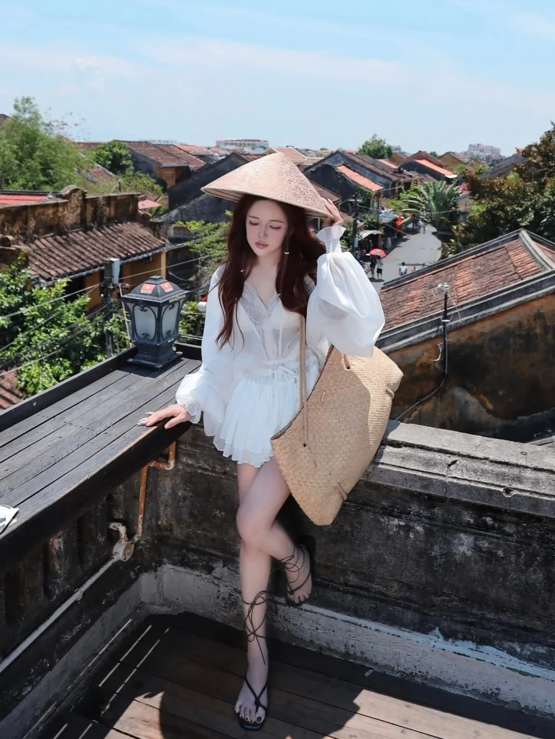 Ảnh 4 của Váy trắng mini tay phồng Chouchou nữ
